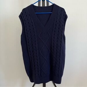 Classic Navy V-Neck Cable Knit Oversized Sweater Vest Size Large